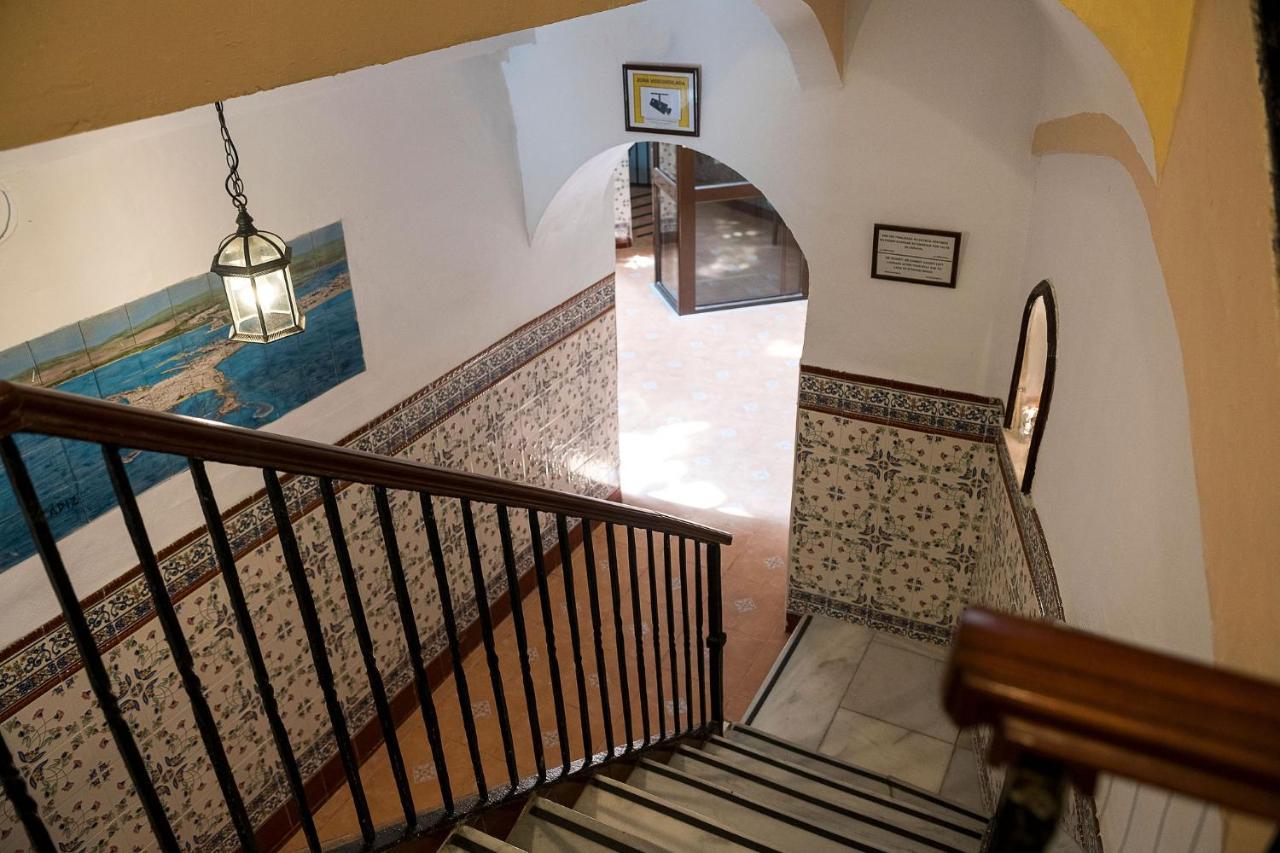 Hostal San Francisco Cadiz Bagian luar foto