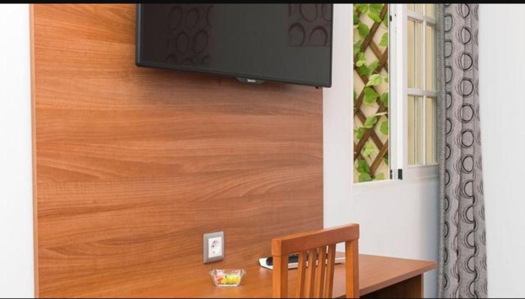 Hostal San Francisco Cadiz Bagian luar foto