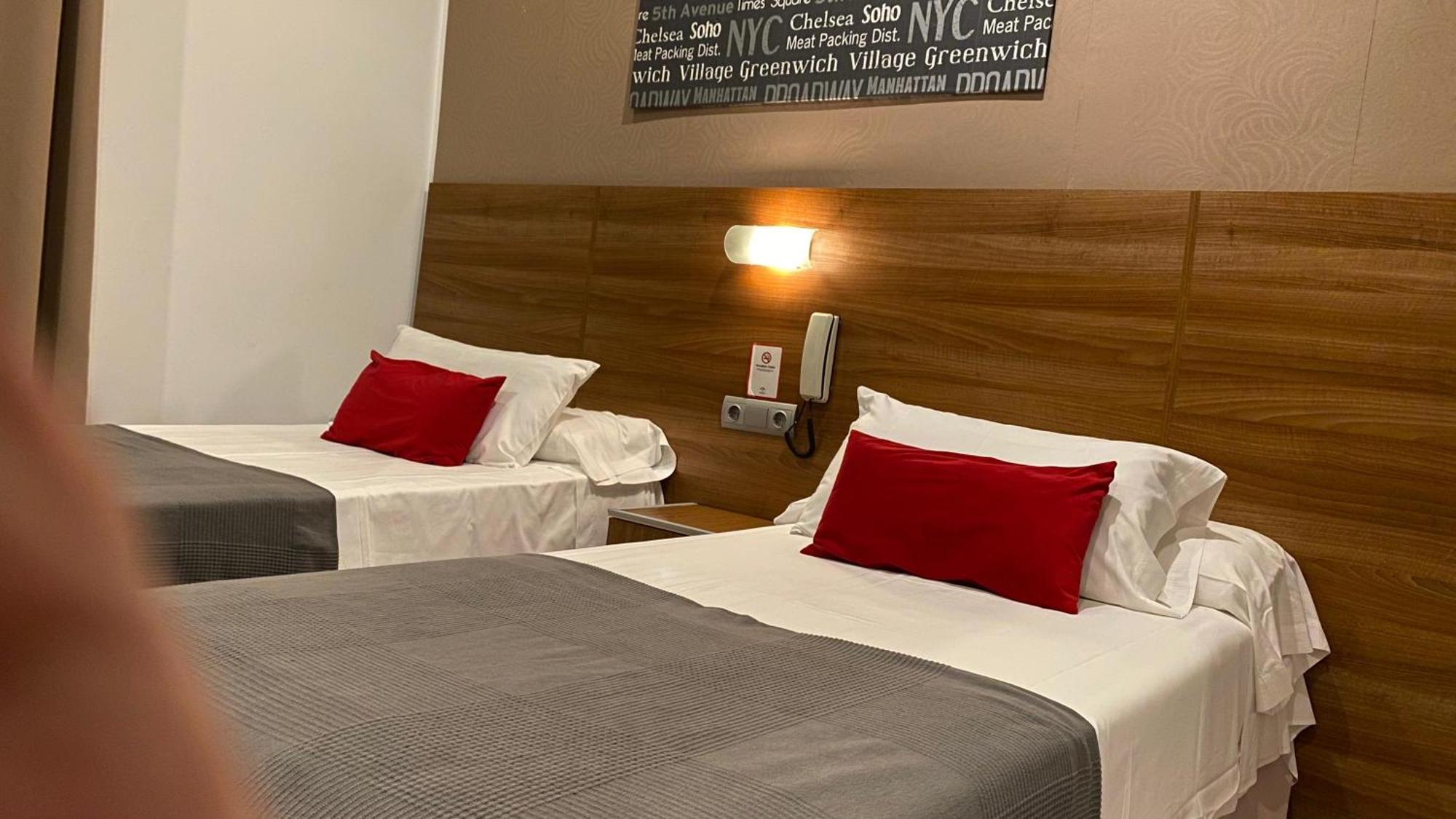 Hostal San Francisco Cadiz Bagian luar foto